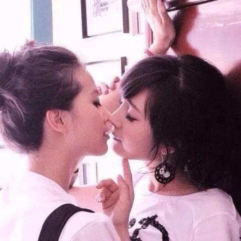 一分钟娱乐圈吃瓜,一分钟吃瓜盘点，揭秘明星幕后故事